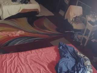 voyeurcam-baileybase-room camsoda