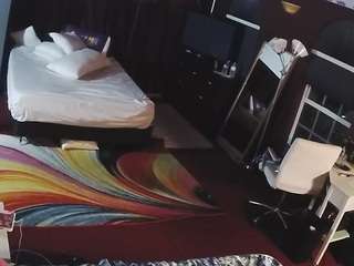 voyeurcam-baileybase-room