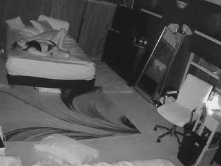 voyeurcam-baileybase-room
