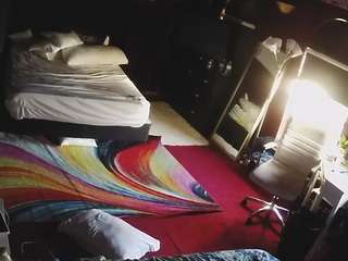 voyeurcam-baileybase-room camsoda
