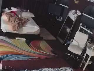 voyeurcam-baileybase-room