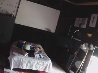 voyeurcam-baileybase-room