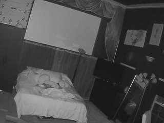 voyeurcam-baileybase-room