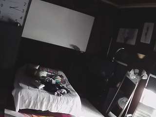 voyeurcam-baileybase-room