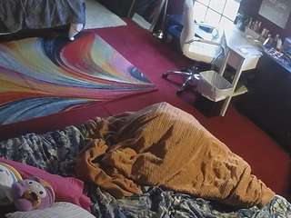 voyeurcam-baileybase-room