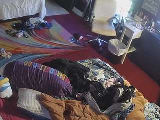 voyeurcam-baileybase-room