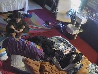 voyeurcam-baileybase-room