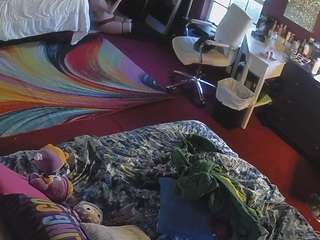 voyeurcam-baileybase-room