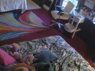 voyeurcam-baileybase-room