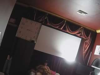 voyeurcam-baileybase-room