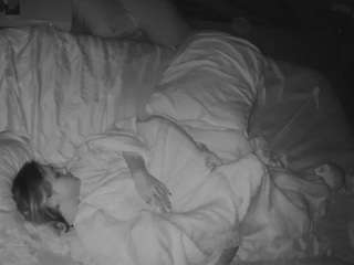 voyeurcam-baileybase-room