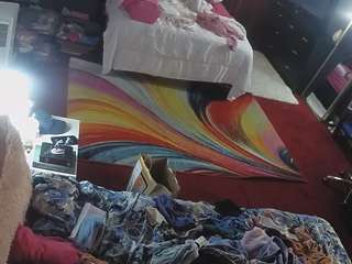 voyeurcam-baileybase-room