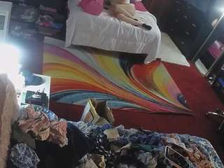 voyeurcam-baileybase-room