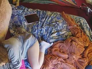 voyeurcam-baileybase-room