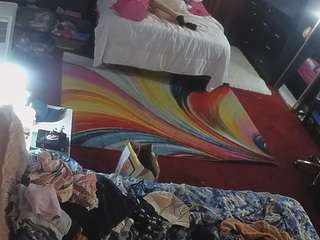 voyeurcam-baileybase-room