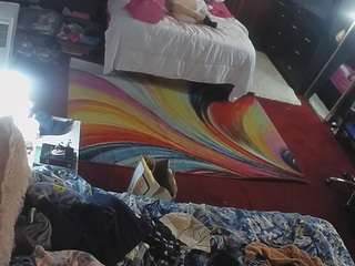 voyeurcam-baileybase-room