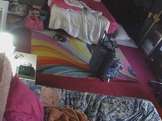 voyeurcam-baileybase-room