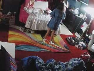 voyeurcam-baileybase-room camsoda