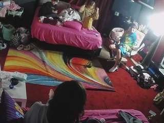 voyeurcam-baileybase-room