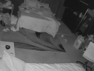 voyeurcam-baileybase-room