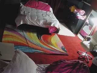 voyeurcam-baileybase-room