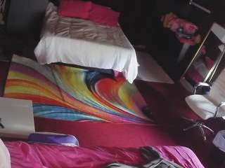 voyeurcam-baileybase-room camsoda