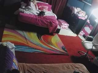 voyeurcam-baileybase-room