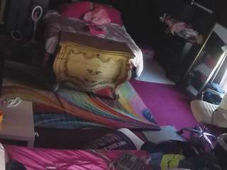 voyeurcam-baileybase-room