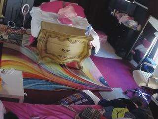 voyeurcam-baileybase-room