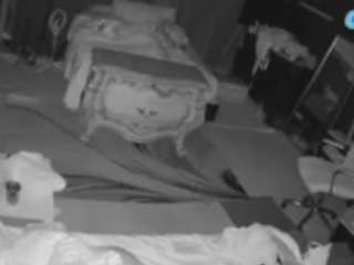 voyeurcam-baileybase-room