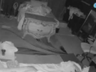 voyeurcam-baileybase-room