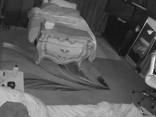 voyeurcam-baileybase-room