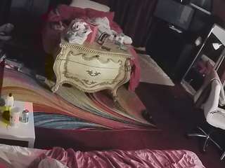 voyeurcam-baileybase-room