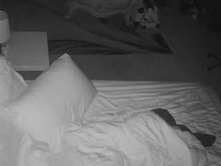 voyeurcam-baileybase-room webcam