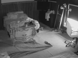 voyeurcam-baileybase-room webcam