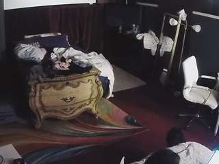 voyeurcam-baileybase-room