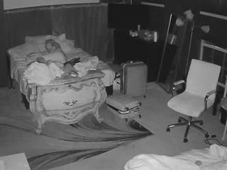 voyeurcam-baileybase-room webcam