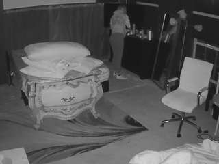 voyeurcam-baileybase-room webcam