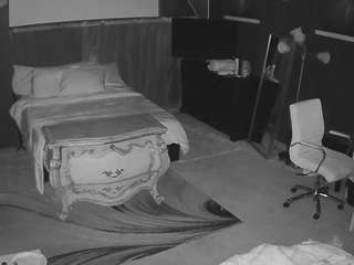 voyeurcam-baileybase-room webcam
