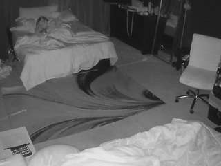 voyeurcam-baileybase-room webcam