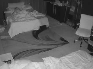 voyeurcam-baileybase-room webcam