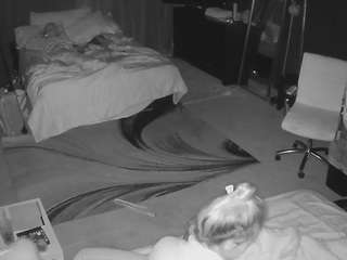 voyeurcam-baileybase-room webcam