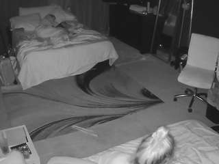 voyeurcam-baileybase-room