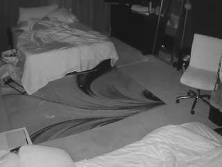 voyeurcam-baileybase-room