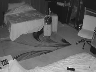 voyeurcam-baileybase-room webcam
