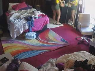 voyeurcam-baileybase-room webcam