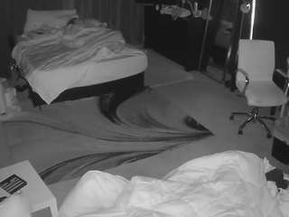 voyeurcam-baileybase-room