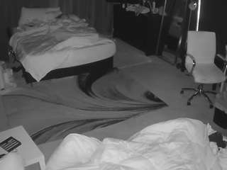 voyeurcam-baileybase-room