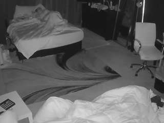 voyeurcam-baileybase-room