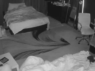 voyeurcam-baileybase-room